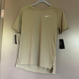 NWT Nike Women’s Breathe Running Top